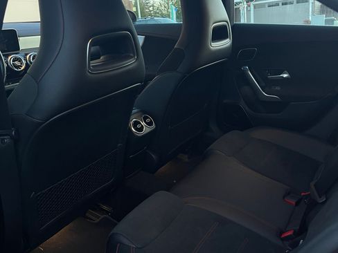 Used 2020 Mercedes-Benz CLA 250 4MATIC image 23