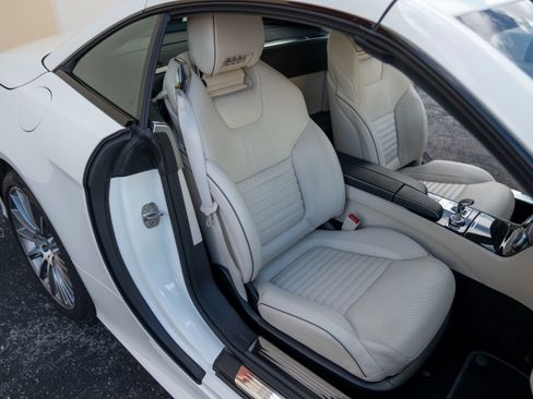 Used 2020 Mercedes-Benz SL 450 image 15