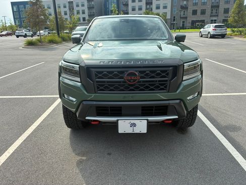 Used 2022 Nissan Frontier PRO-4X w/ Pro-4X Premium Package AWD/4WD image 5