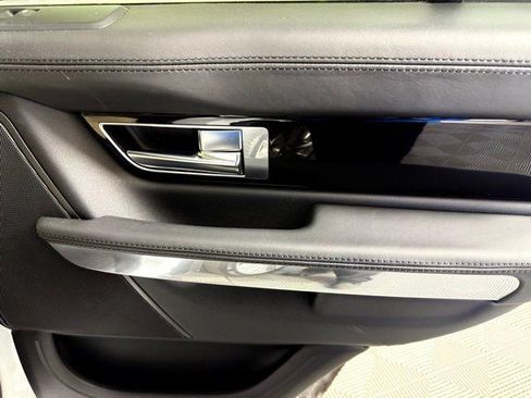 Used 2013 Land Rover Range Rover Sport HSE LUX w/ Luxury Interior Pkg AWD/4WD image 29