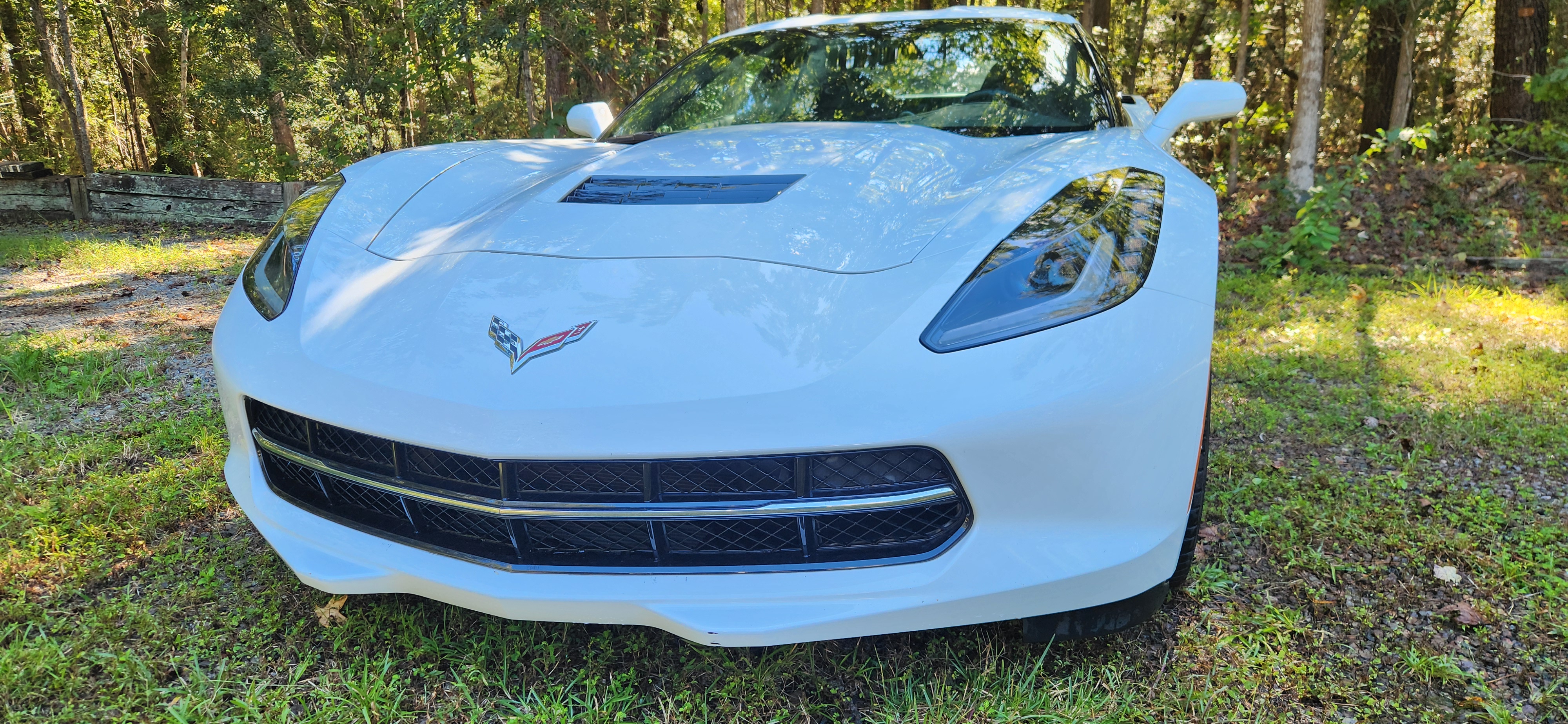 Used 2016 Chevrolet Corvette Stingray Coupe RWD image 1