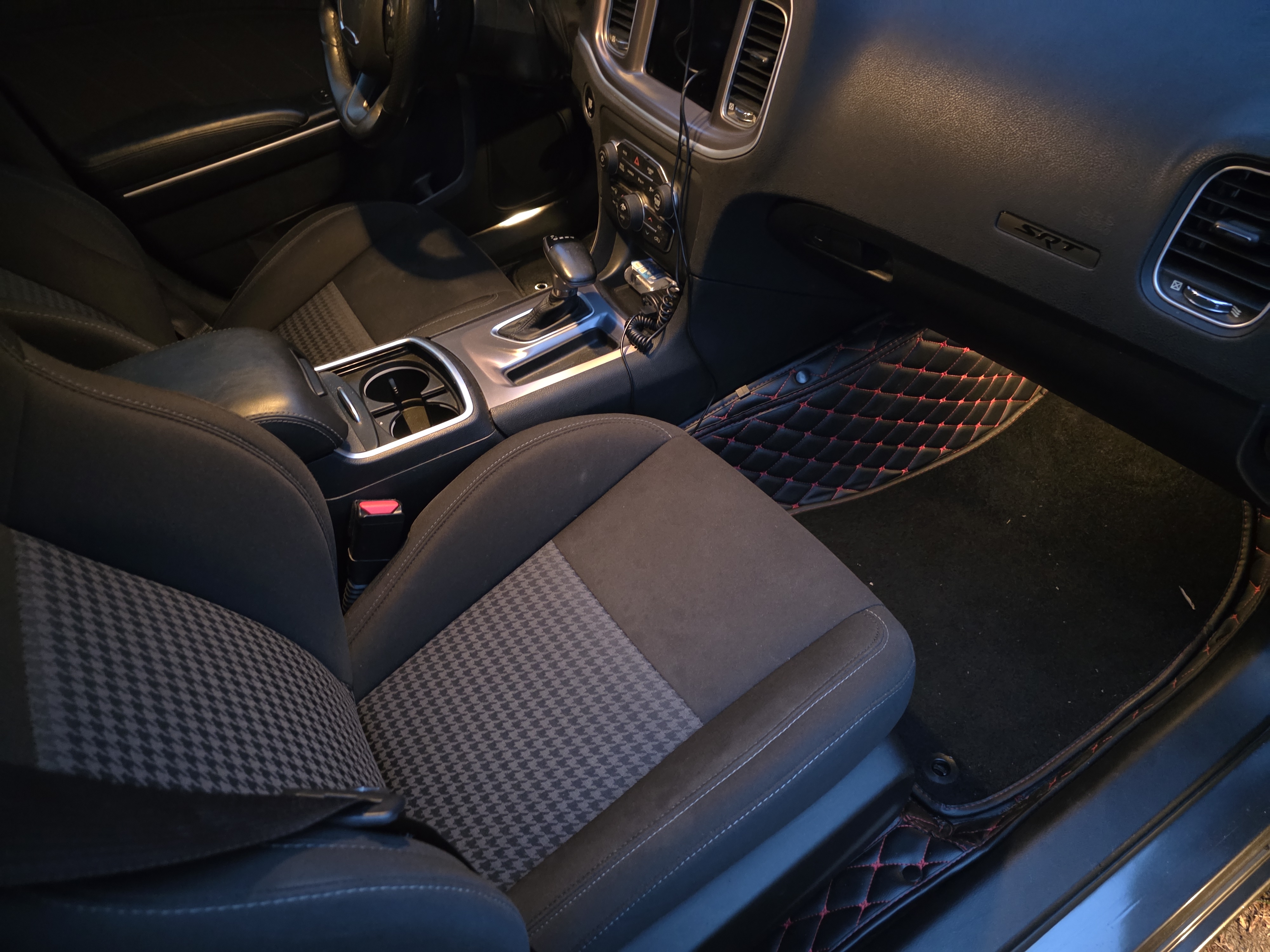 Used 2020 Dodge Charger Scat Pack RWD image 19