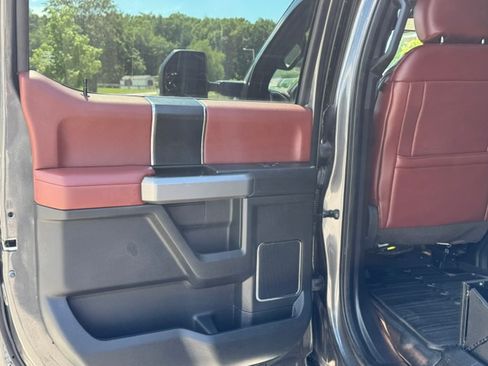 Used 2018 Ford F350 Platinum AWD/4WD image 18