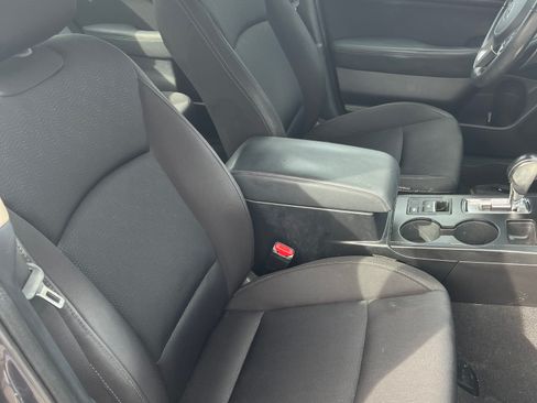 Used 2017 Subaru Legacy 2.5i Premium image 10