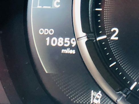 Used 2023 Lexus IS 350 F Sport image 6