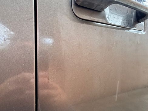 Used 2019 Ford F150 Lariat image 10