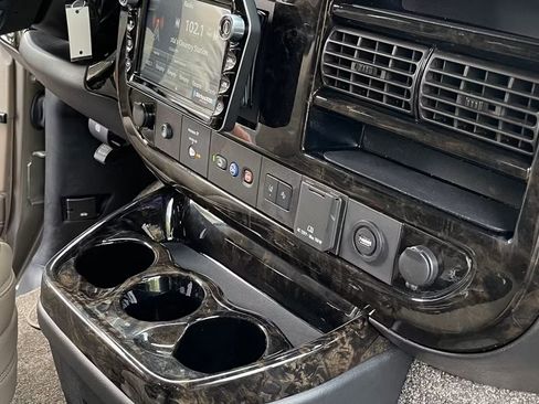 Used 2022 Chevrolet Express 2500 Extended w/ Enhanced Convenience Package image 5