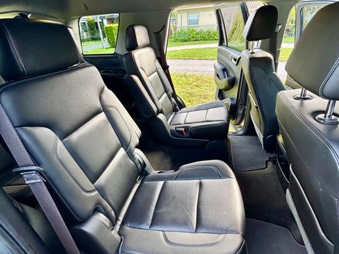 Used 2017 Chevrolet Tahoe LT RWD image 14