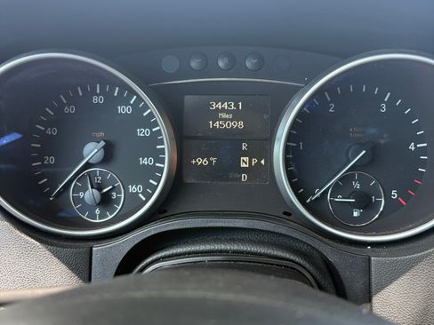 Used 2009 Mercedes-Benz ML 320 BlueTEC 4MATIC image 17