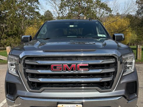 Used 2019 GMC Sierra 1500 SLE w/ SLE Value Package image 2