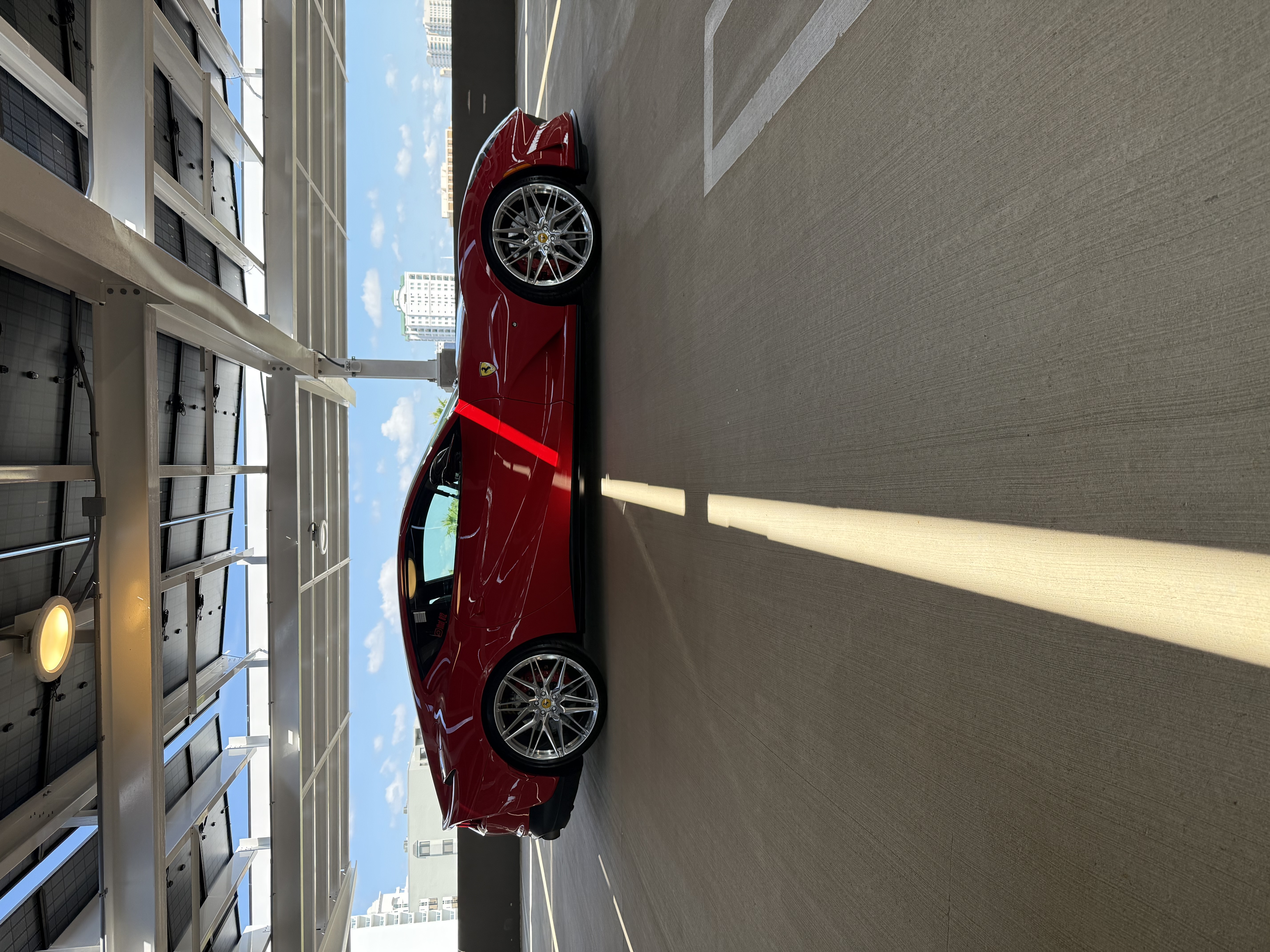 Used 2019 Ferrari 812 Superfast RWD image 12