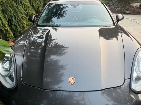 Used 2015 Porsche Panamera 4 AWD/4WD image 32
