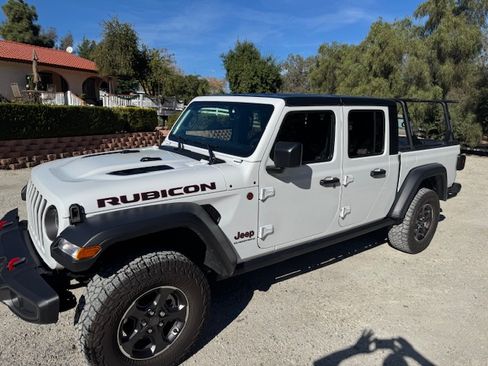 Used 2023 Jeep Gladiator Rubicon w/ Trailer Tow Package image 1