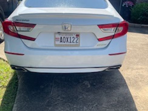 Used 2019 Honda Accord Sport image 8