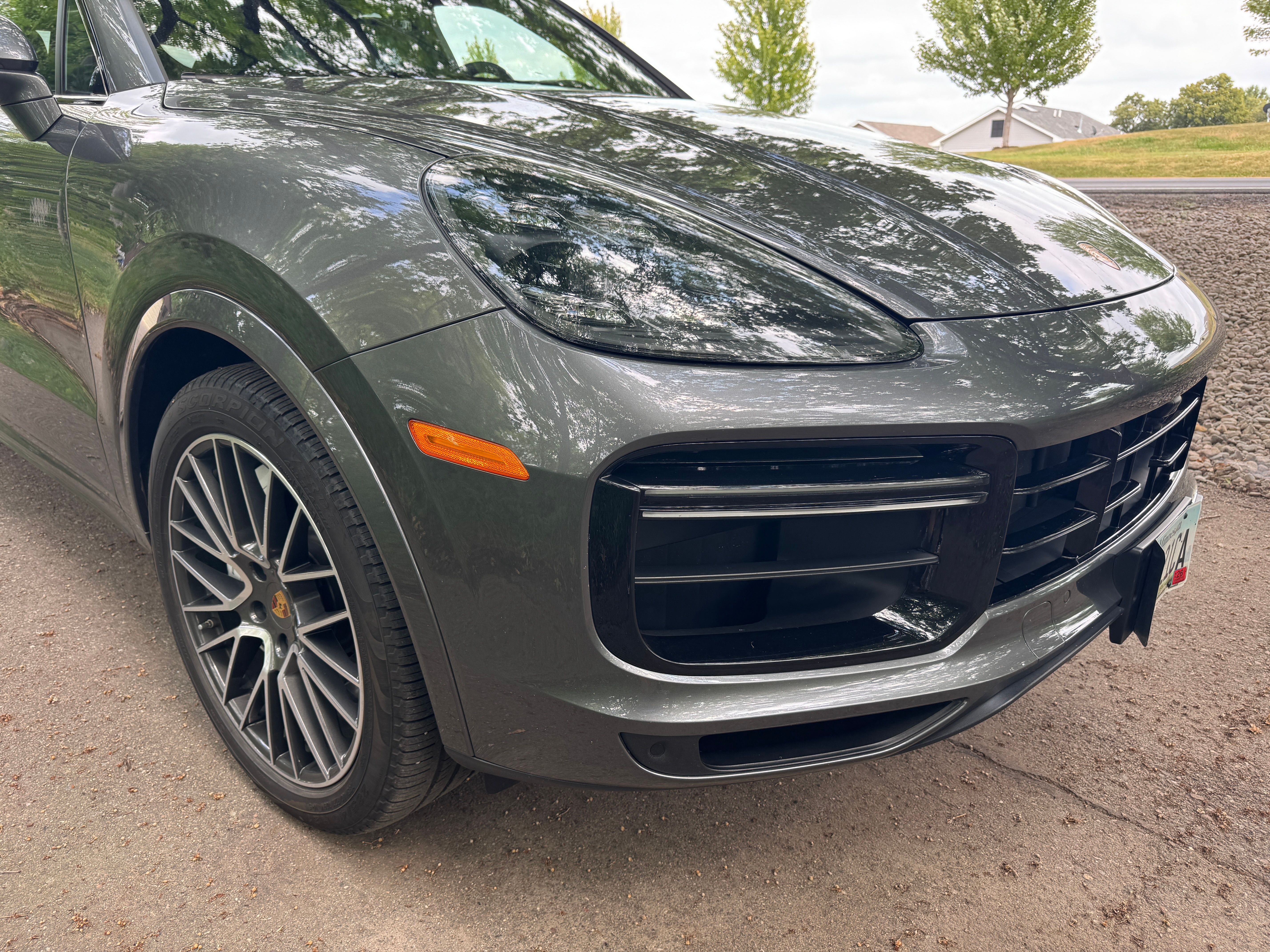 Used 2020 Porsche Cayenne Turbo AWD/4WD image 5