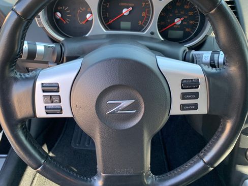 Used 2007 Nissan 350Z Grand Touring image 15
