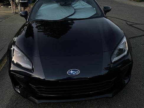 Used 2025 Subaru BRZ Limited RWD image 2