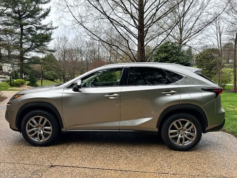 Used 2016 Lexus NX 200t AWD w/ Premium Package image 4