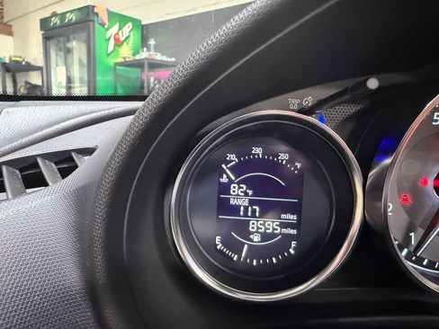 Used 2016 MAZDA MX-5 Miata Grand Touring RWD image 14