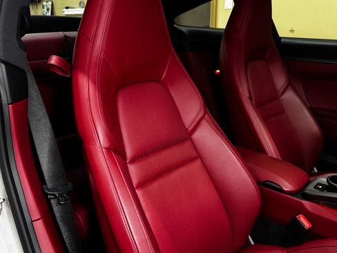 Used 2022 Porsche 911 Carrera 4S image 26