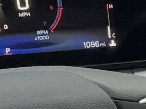 Used 2025 Chevrolet Trax LT w/ Driver Confidence Package image 12