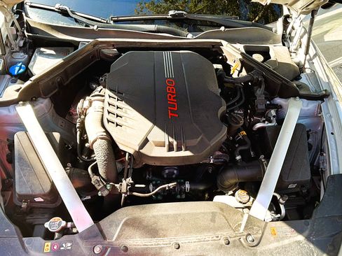 Used 2022 Kia Stinger GT2 w/ Scorpion Package image 14