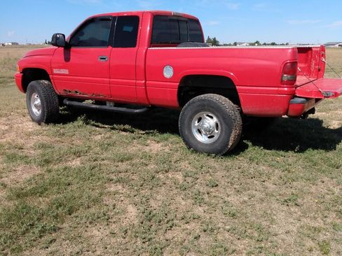 Used 2001 Dodge Ram 2500 Truck 4x4 Quad Cab image 7