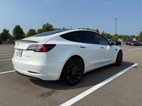 Used 2022 Tesla Model 3 Performance AWD/4WD image 6