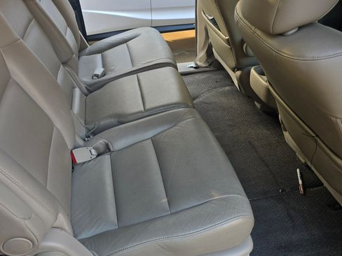 Used 2013 Honda Odyssey Touring Elite image 15