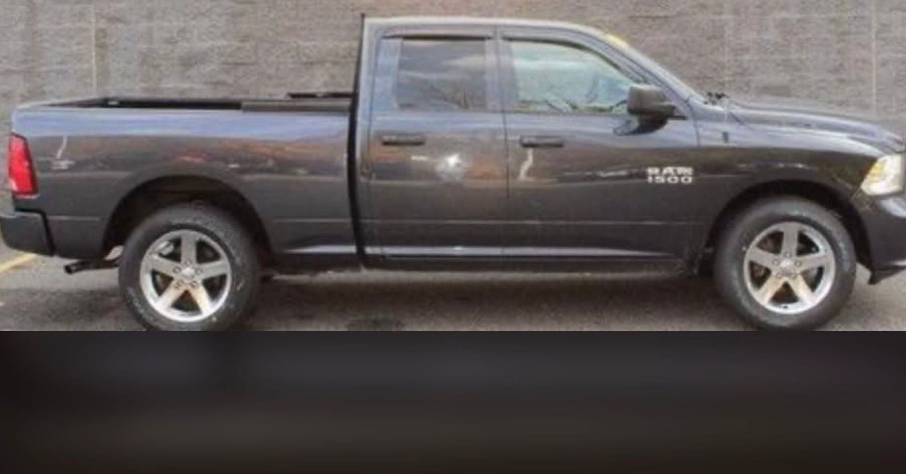 Used 2018 RAM 1500 Express w/ Express Value Package AWD/4WD image 1