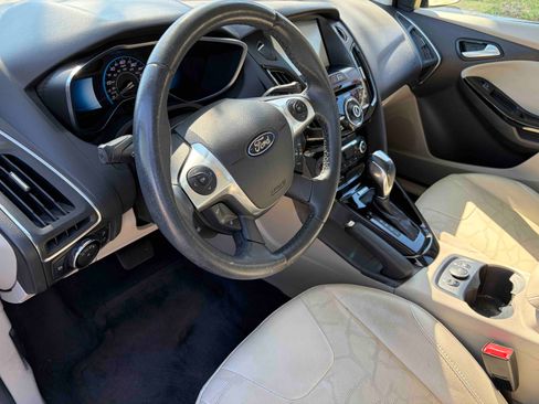 Used 2014 Ford Focus Electric Hatchback image 9