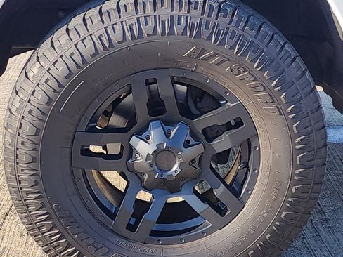 Used 2015 RAM 1500 Big Horn image 12