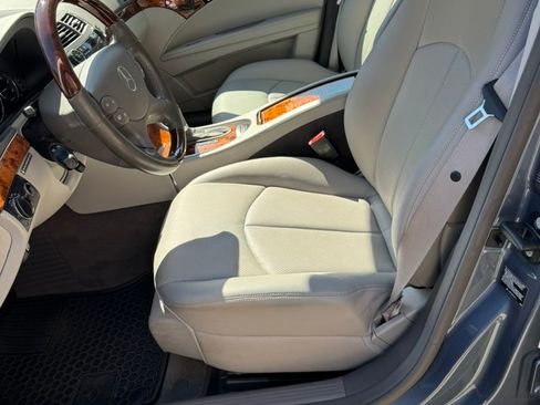 Used 2007 Mercedes-Benz E 320 BlueTEC Sedan image 8