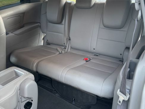 Used 2016 Honda Odyssey EX-L image 10