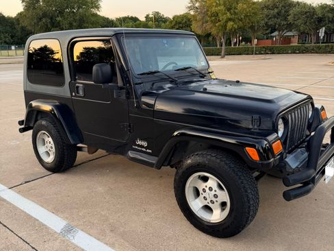 Used 2003 Jeep Wrangler X AWD/4WD image 4