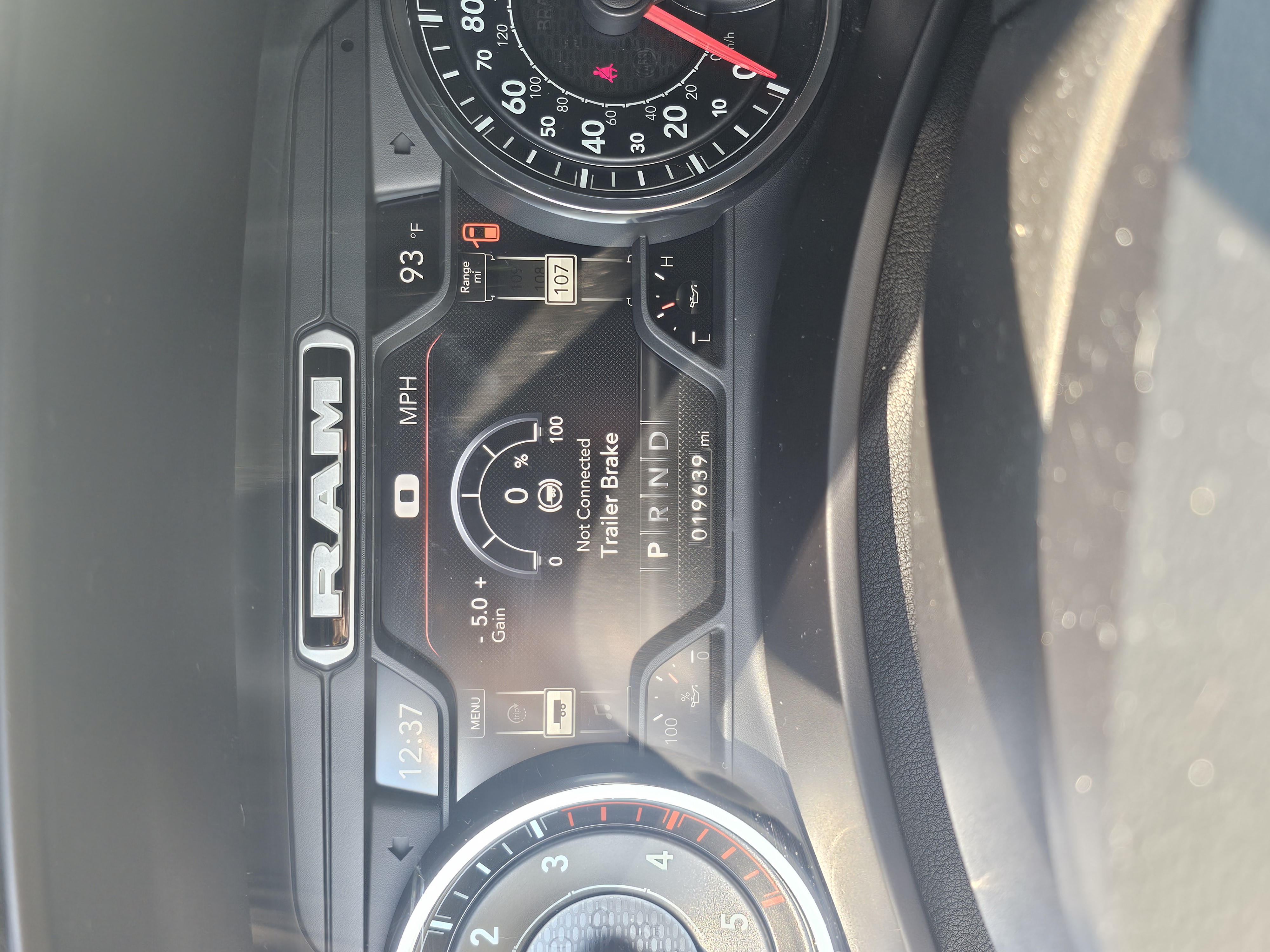 Used 2022 RAM 2500 Big Horn w/ Level C Equiment Group AWD/4WD image 2