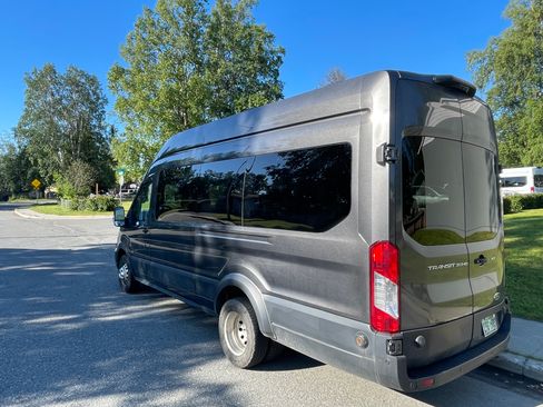 Used 2020 Ford Transit 350 XLT RWD image 9