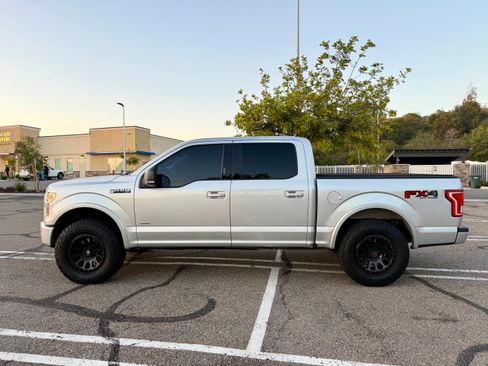 Used 2016 Ford F150 XLT w/ Equipment Group 302A Luxury image 10