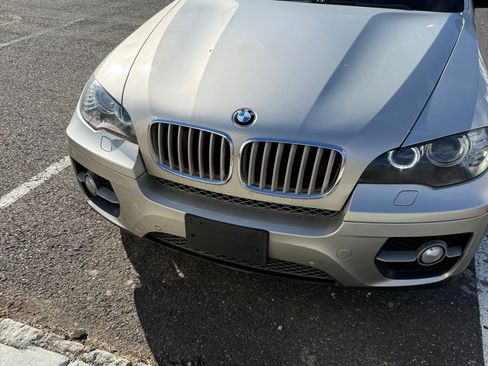 Used 2011 BMW X6 xDrive50i image 4