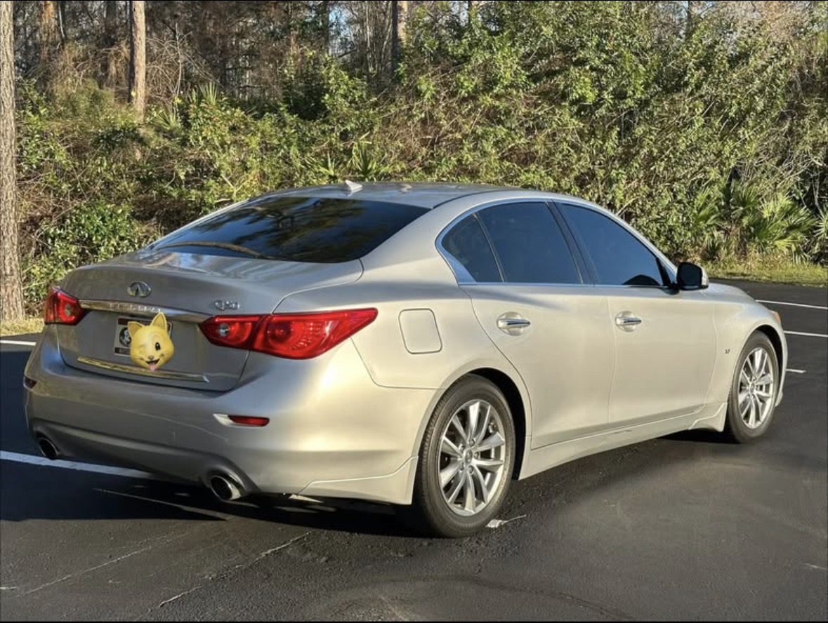 Used 2014 INFINITI Q50 Premium w/ Spare Tire Package RWD image 10