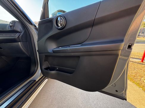 Used 2021 MINI Cooper Countryman image 29