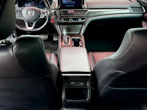 Used 2021 Honda Accord Sport image 14