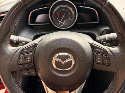 Used 2014 MAZDA MAZDA3 s Touring FWD image 15