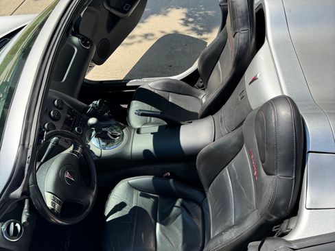 Used 2007 Pontiac Solstice GXP w/ Premium Package image 15
