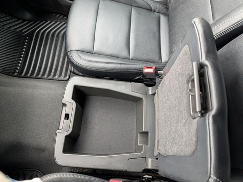 Used 2024 Chevrolet Silverado 1500 Custom Trail Boss image 19