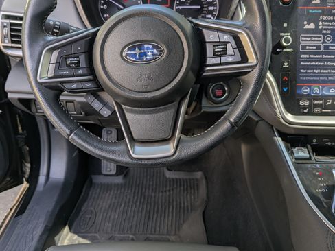 Used 2020 Subaru Outback Onyx Edition XT w/ Popular Package #2 image 11