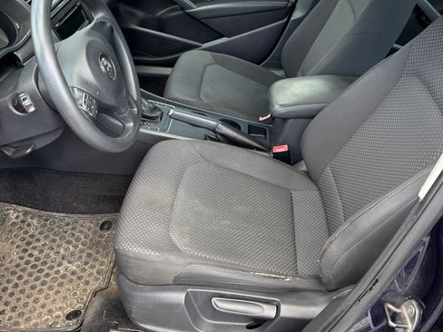 Used 2013 Volkswagen Passat 2.5 S image 13