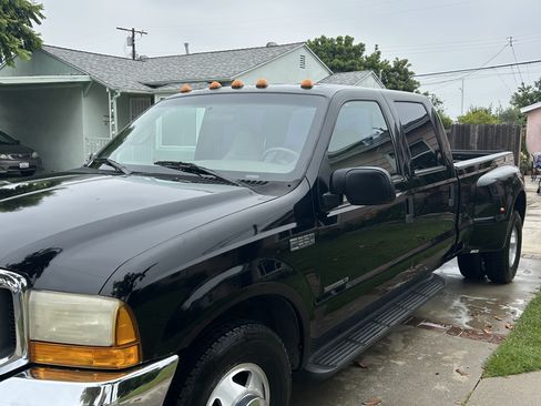 Used 2000 Ford F350 2WD Crew Cab DRW Super Duty image 6