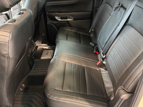 Used 2025 Ford Ranger Lariat w/ FX4 Off-Road Package image 13