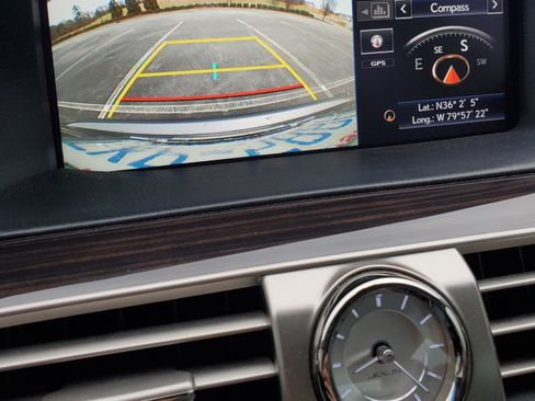 Used 2015 Lexus LS 460 L image 14